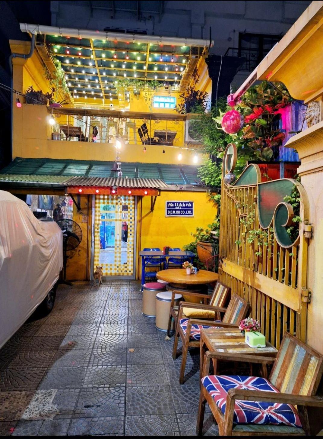 بيت شباب Ddm House بانكوك المظهر الخارجي الصورة