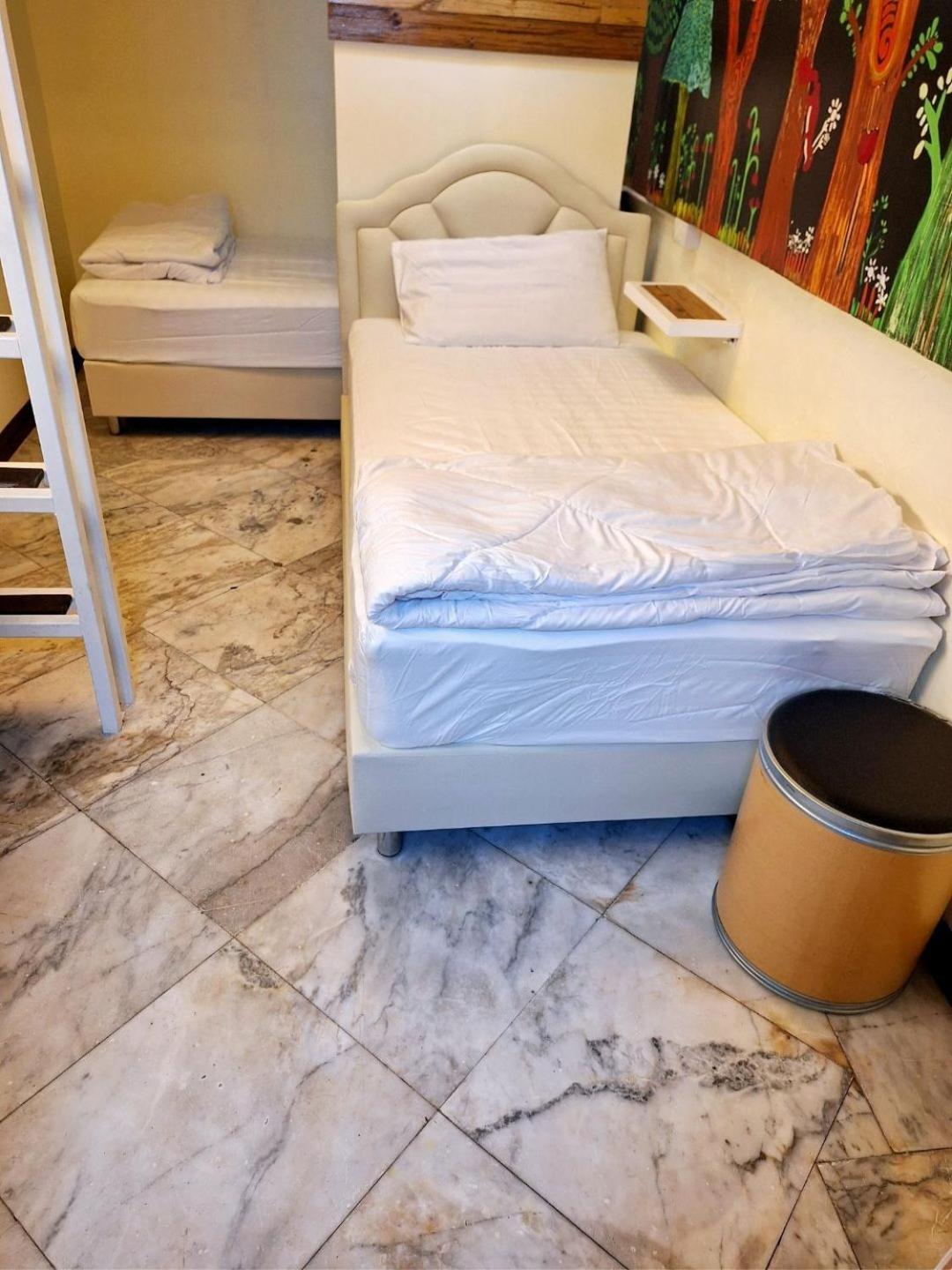بيت شباب Ddm House بانكوك المظهر الخارجي الصورة