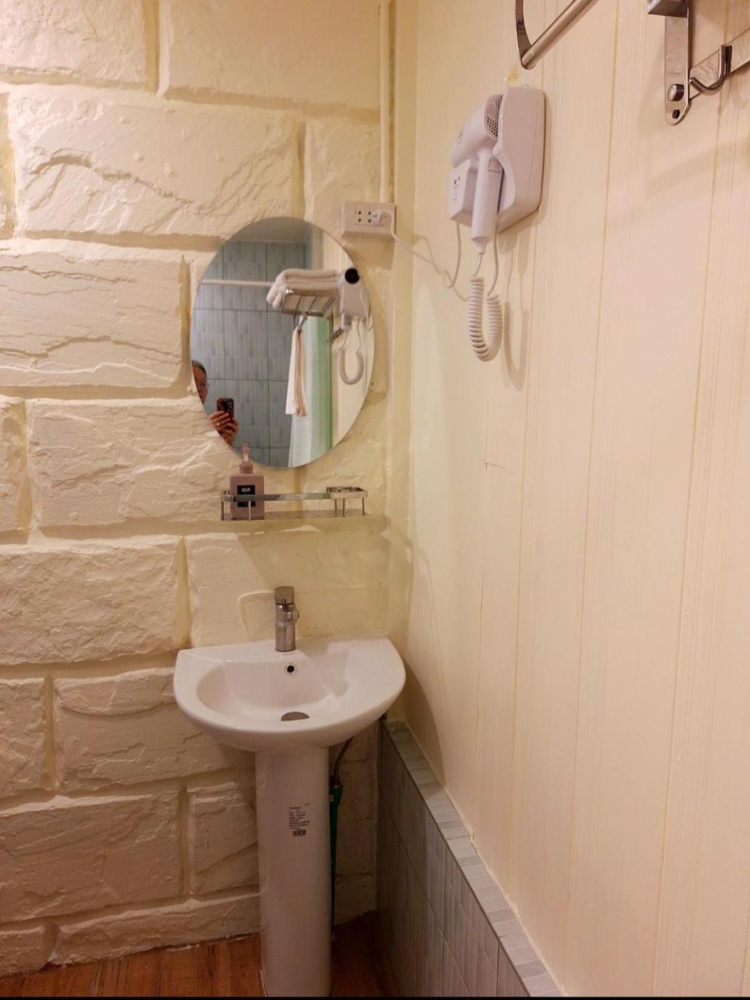 بيت شباب Ddm House بانكوك المظهر الخارجي الصورة