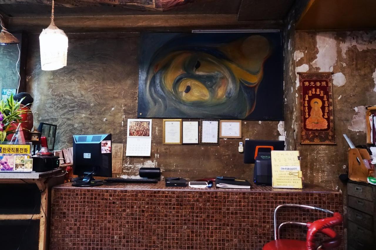 بيت شباب Ddm House بانكوك المظهر الخارجي الصورة